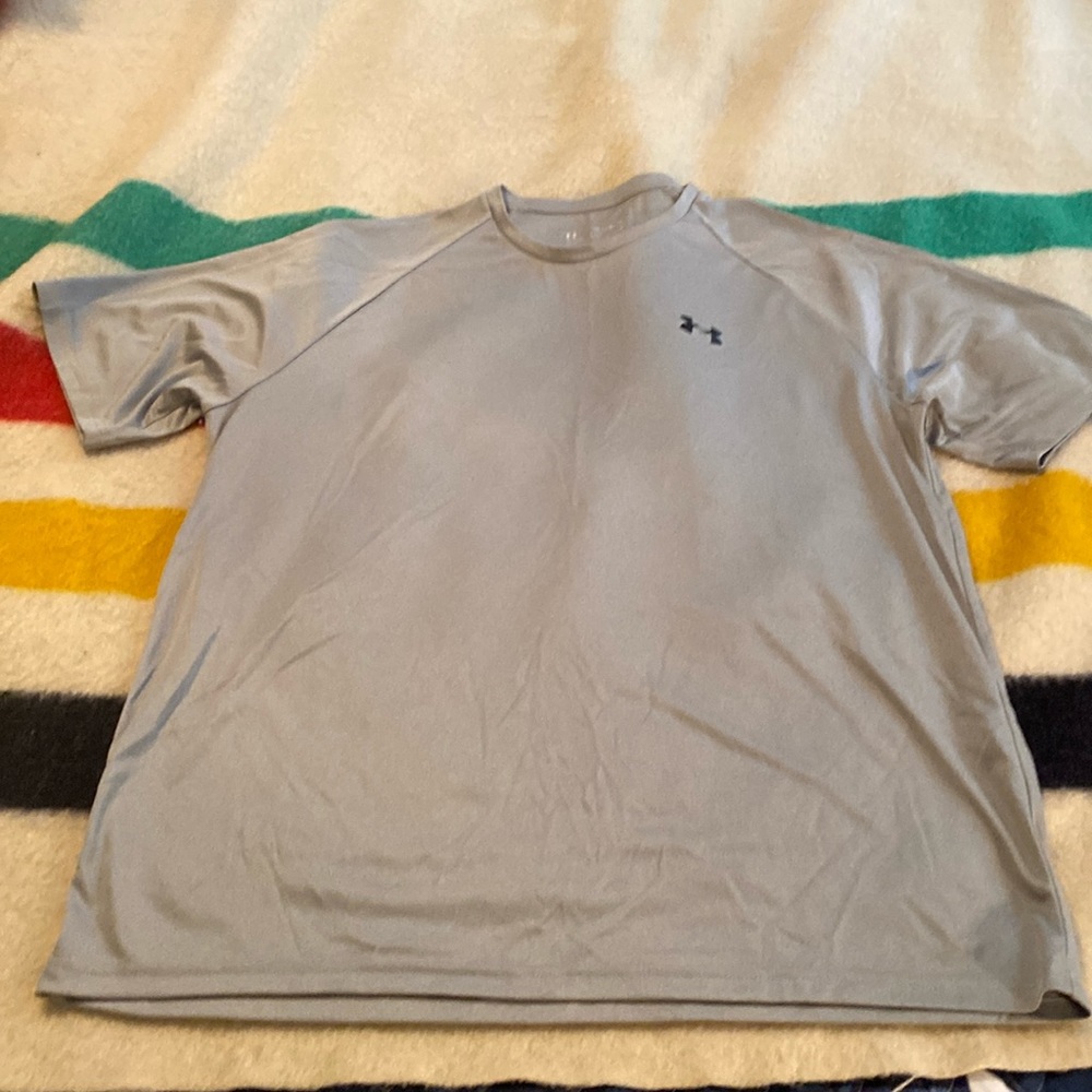 Men’s Under Armour Loose Heatgear Shirt 2XL